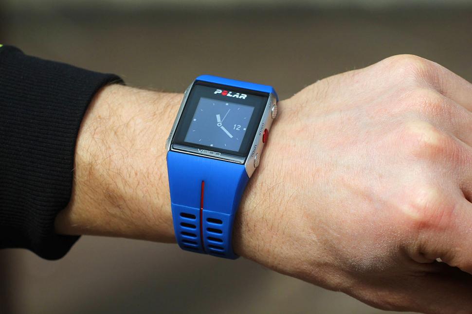 Review Polar V800 GPS Sports Watch with heart rate sensor road.cc